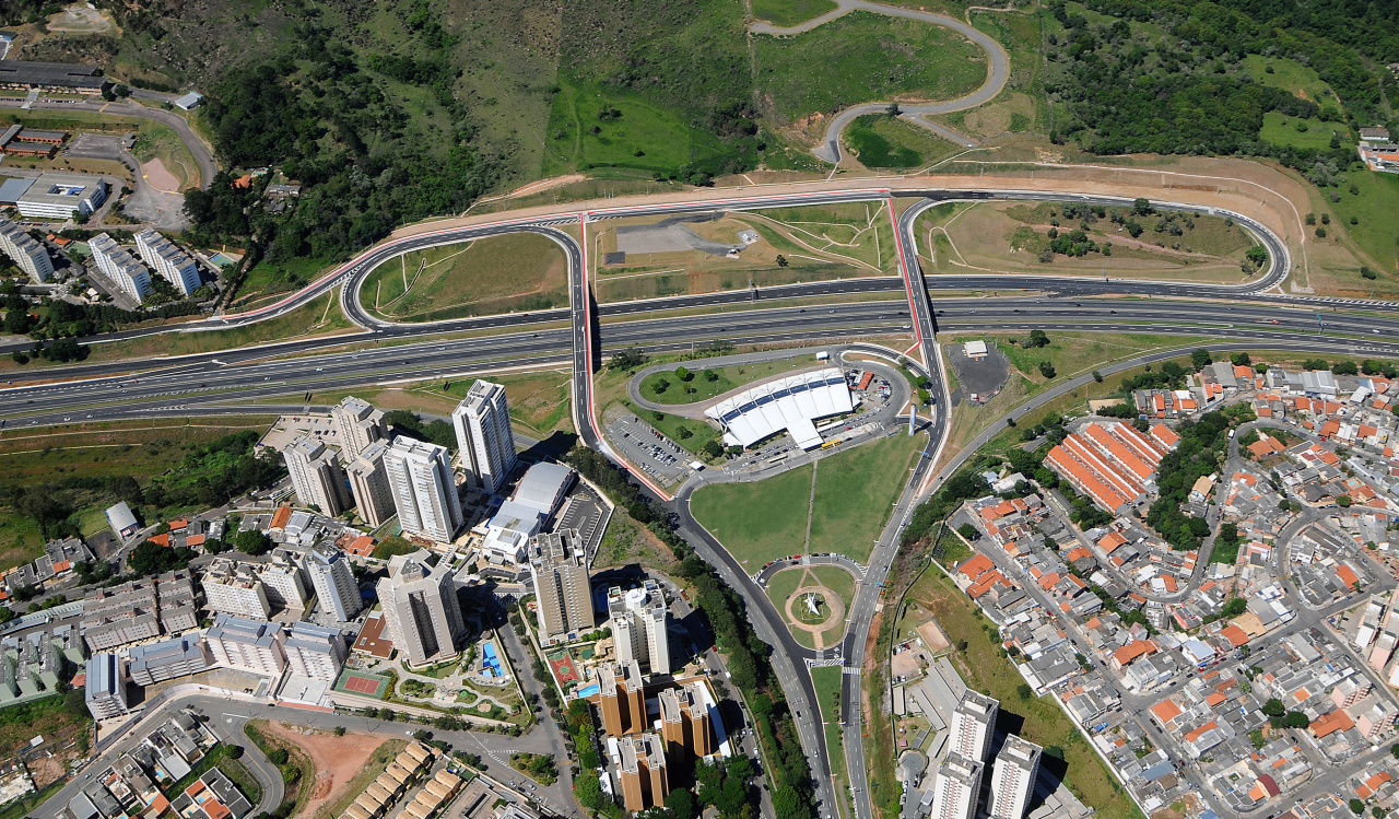 Complexo Viário de Jundiaí organiza o tráfego na Rodoviária e no trevo da Avenida Jundiaí com a Via Anhanguera (SP-330)