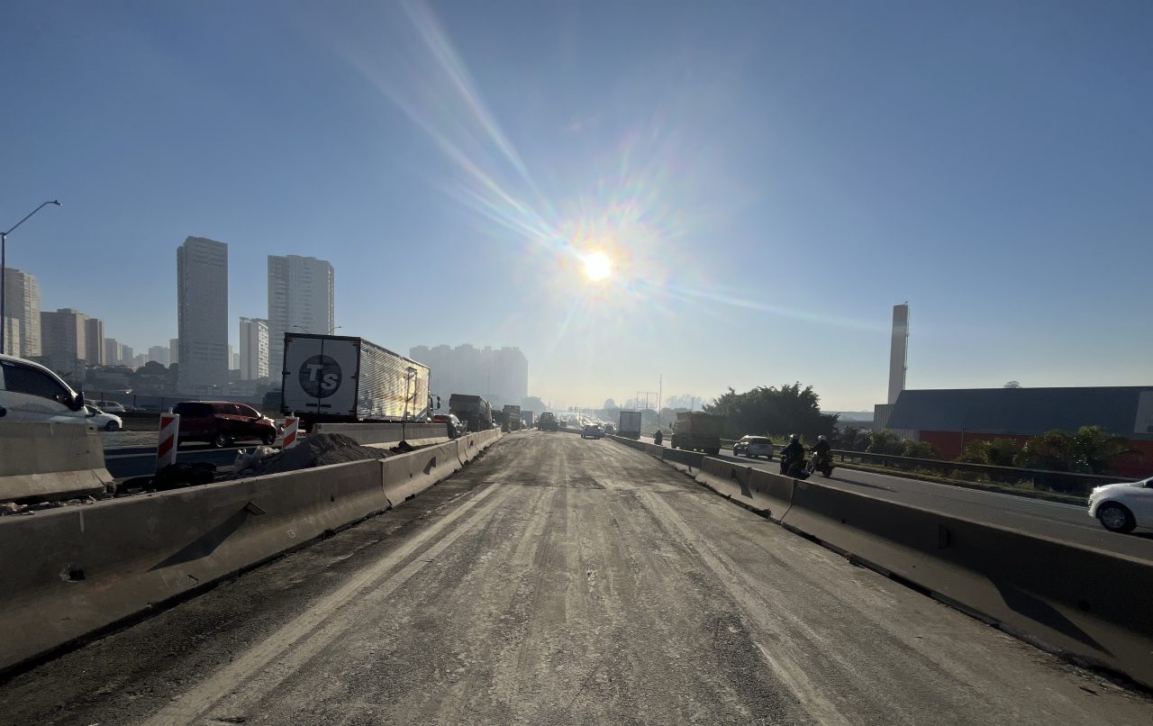 Ampliação de faixas viaduto Sarraceni Guarulhos