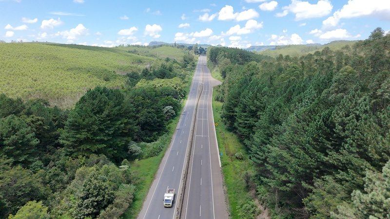 Trecho da rodovia BR-376 na Serra do Cadeado - Crédito: Comunicação PRVias