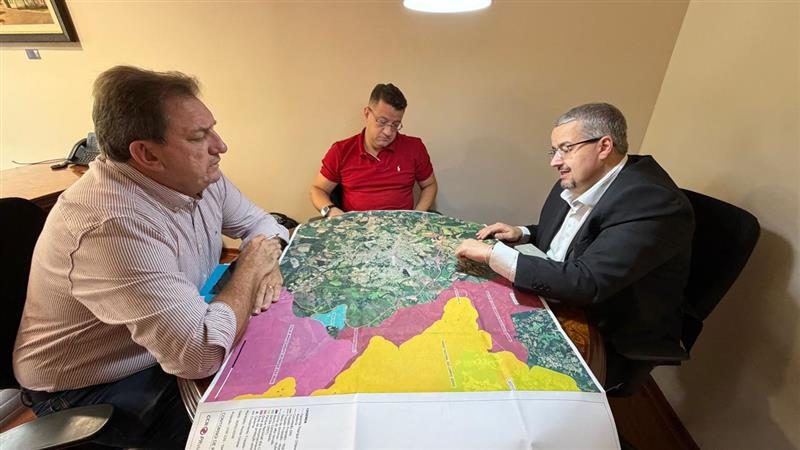 João Arthur Mohr, da Fiep, recebe gestores da Motiva Paraná - Comunicação Motiva Paraná