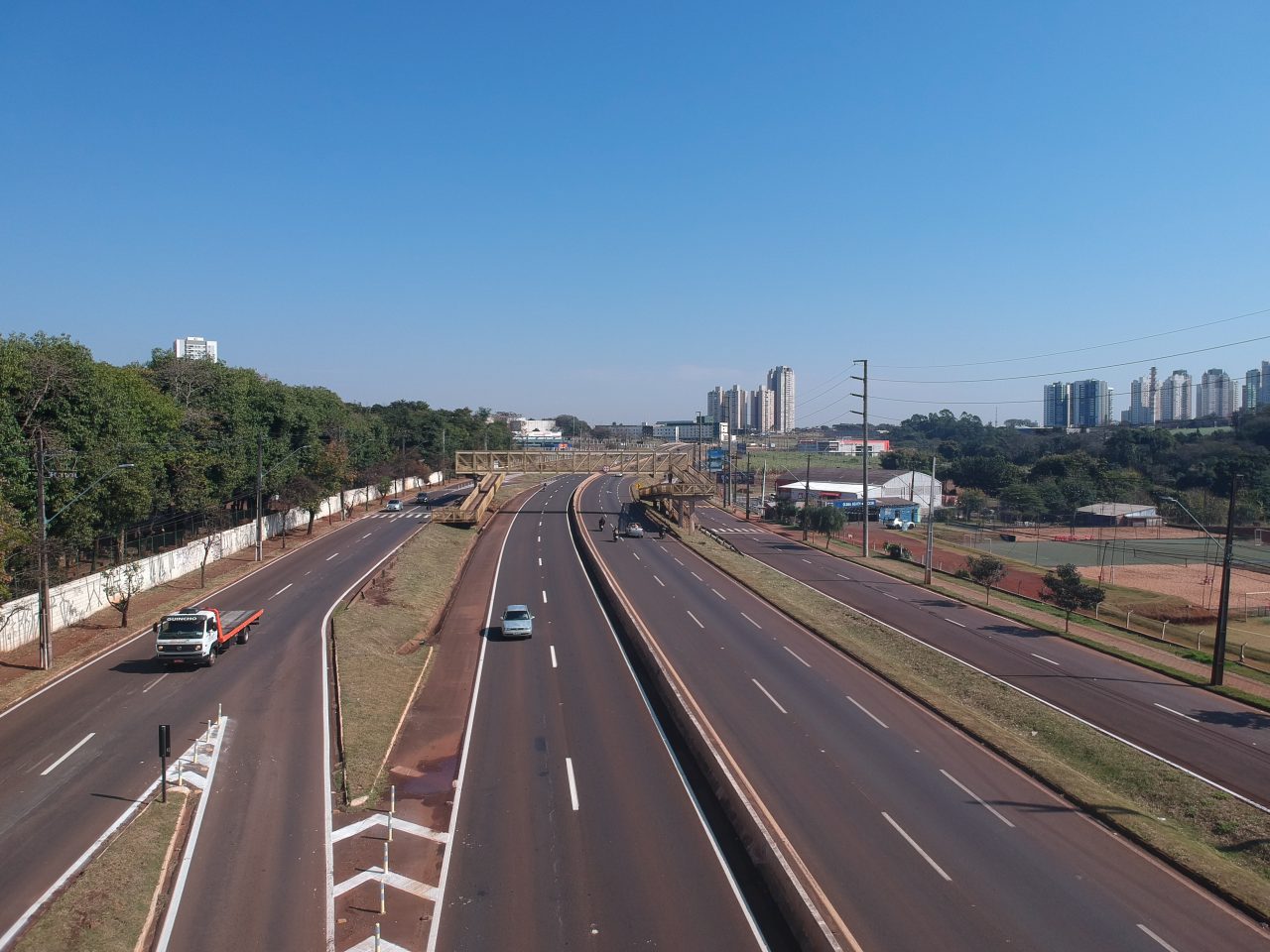 Trecho da PR-445 próximo ao Catuaí Shopping, em Londrina – Créditos: Comunicação Motiva Paraná