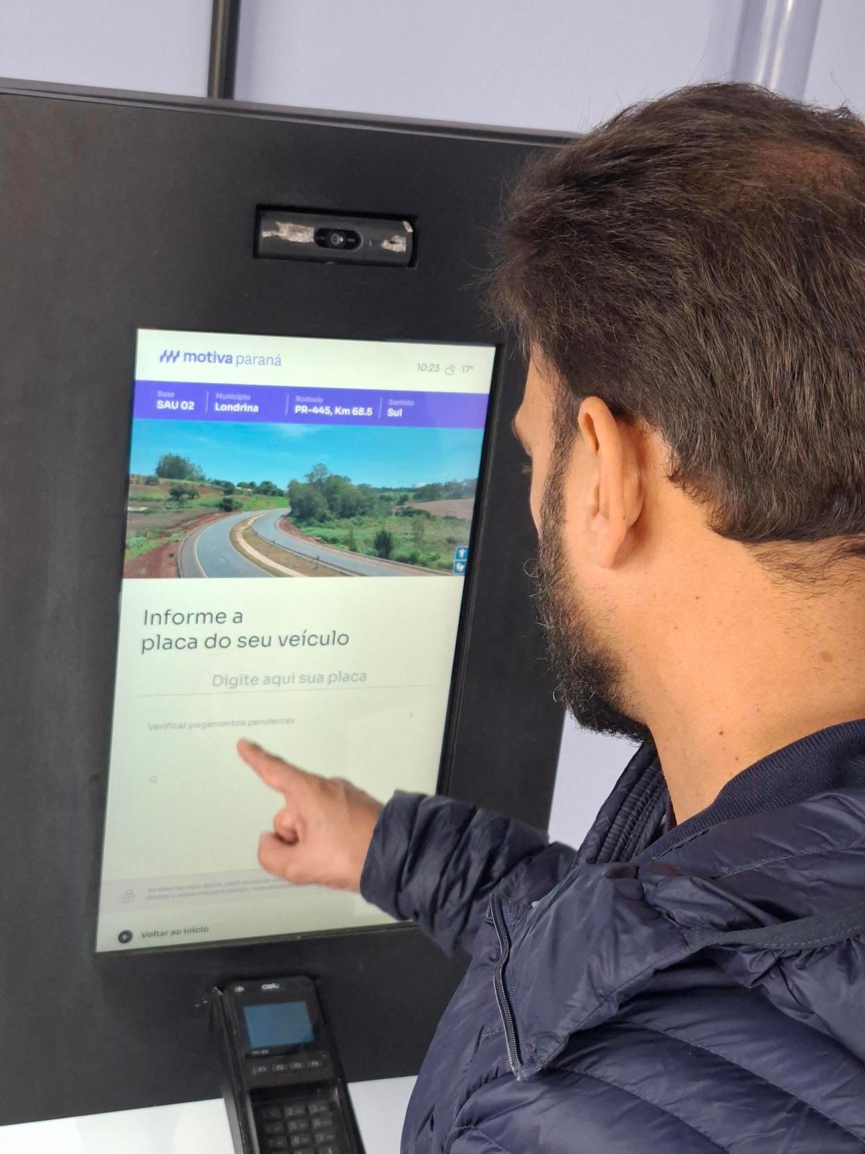 Totem de autoatendimento em base da Motiva Paraná - Créditos: Comunicação Motiva Paraná 