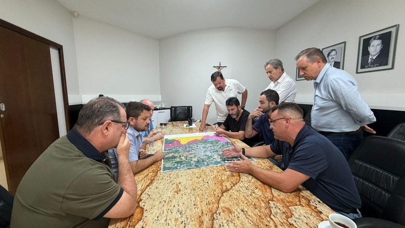 Diretores do Sindiponta e gestores da Motiva Paraná debatem contorno em Ponta Grossa - Crédito: Comunicação Motiva Paraná